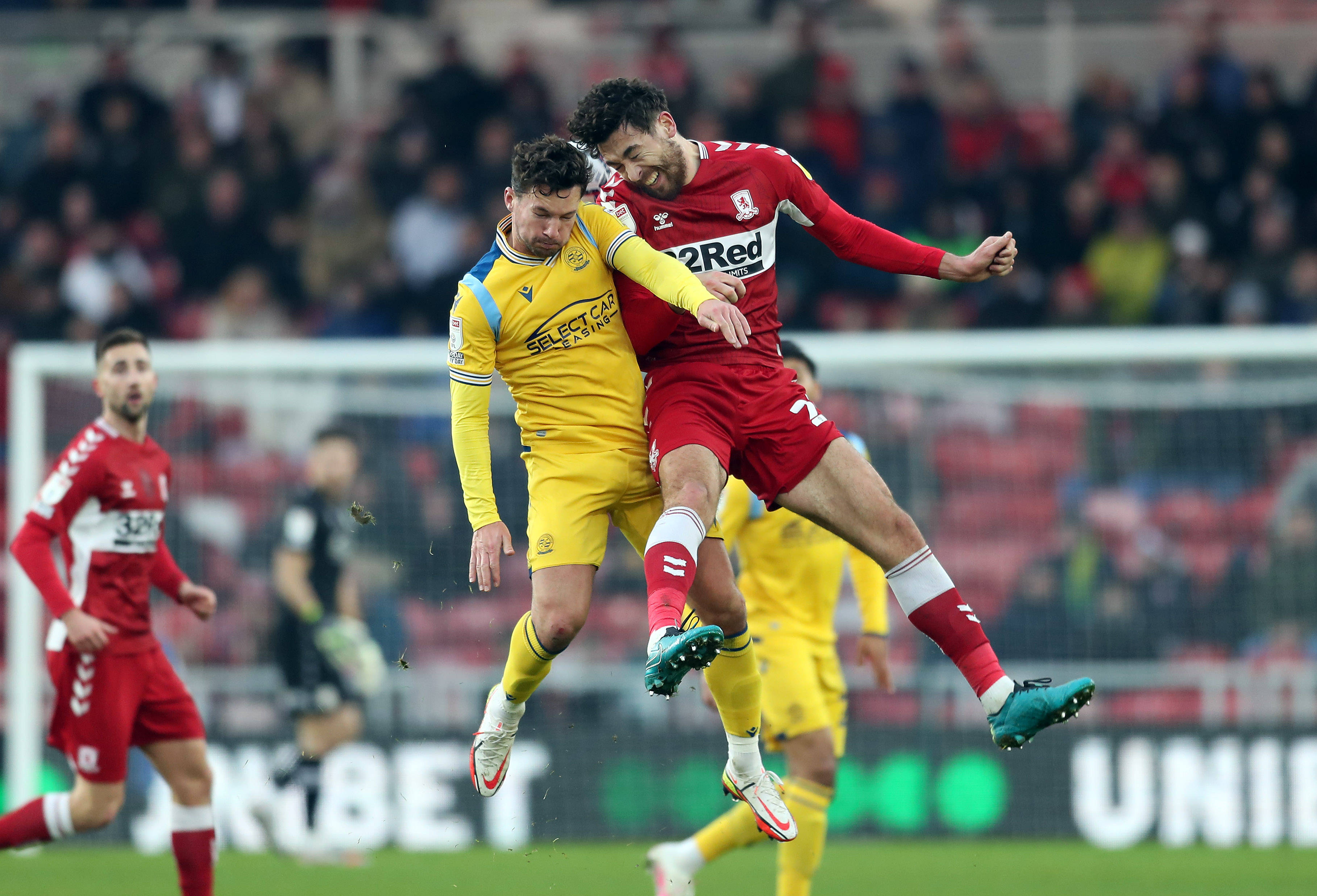 九游体育-转会期法国杯焦点战，门兴格拉德巴赫止住颓势，悬念犹存，阵容厚度经受考验的简单介绍